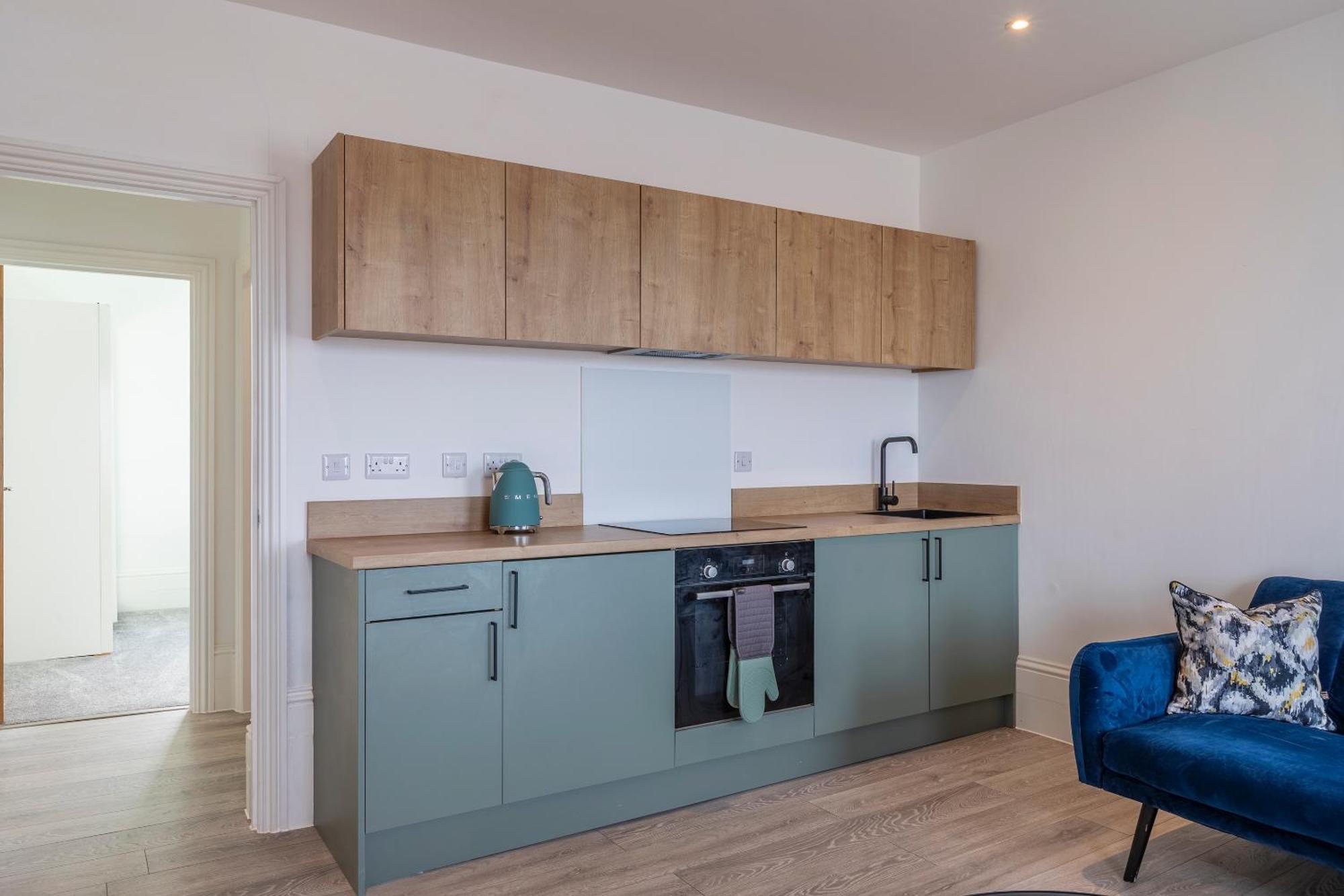 Seaside Serenity: Stylish Sea View Apartments In Herne Bay Ngoại thất bức ảnh