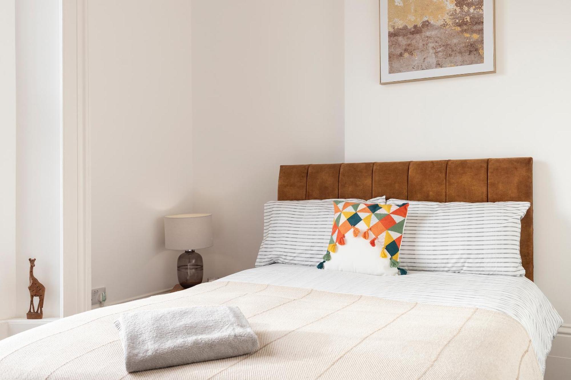 Seaside Serenity: Stylish Sea View Apartments In Herne Bay Ngoại thất bức ảnh